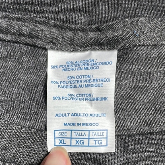 NEW Gray Graphic Short Sleeve T-Shirt - Picture 6 of 8